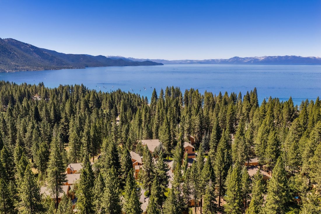 Condo in Incline Village, Nevada, United States 3 - 18607778