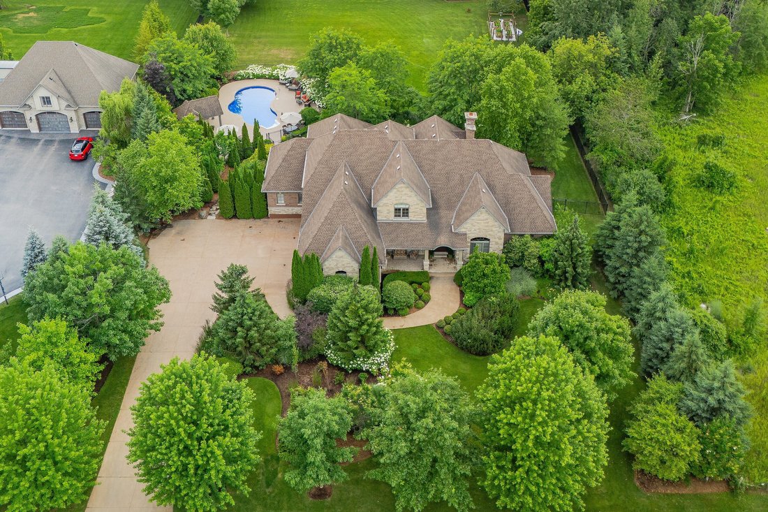 Haus in Cambridge, Ontario, Kanada 1 - 18608044