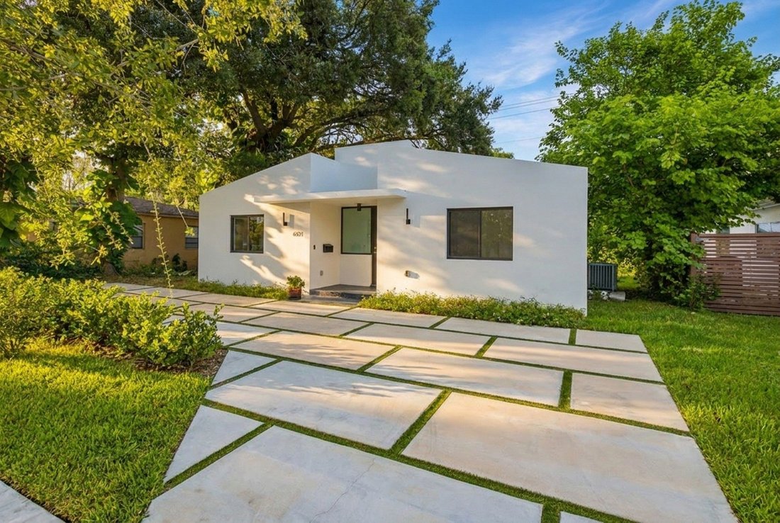 House in Miami, Florida, United States 5 - 18607272