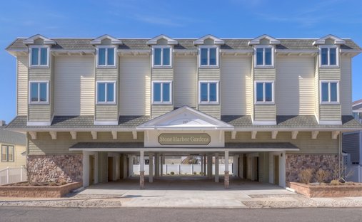 Condo in Stone Harbor, New Jersey, United States 1