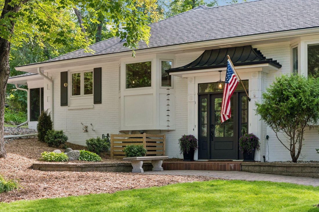 House in Wayzata, Minnesota, United States 2 - 18608295