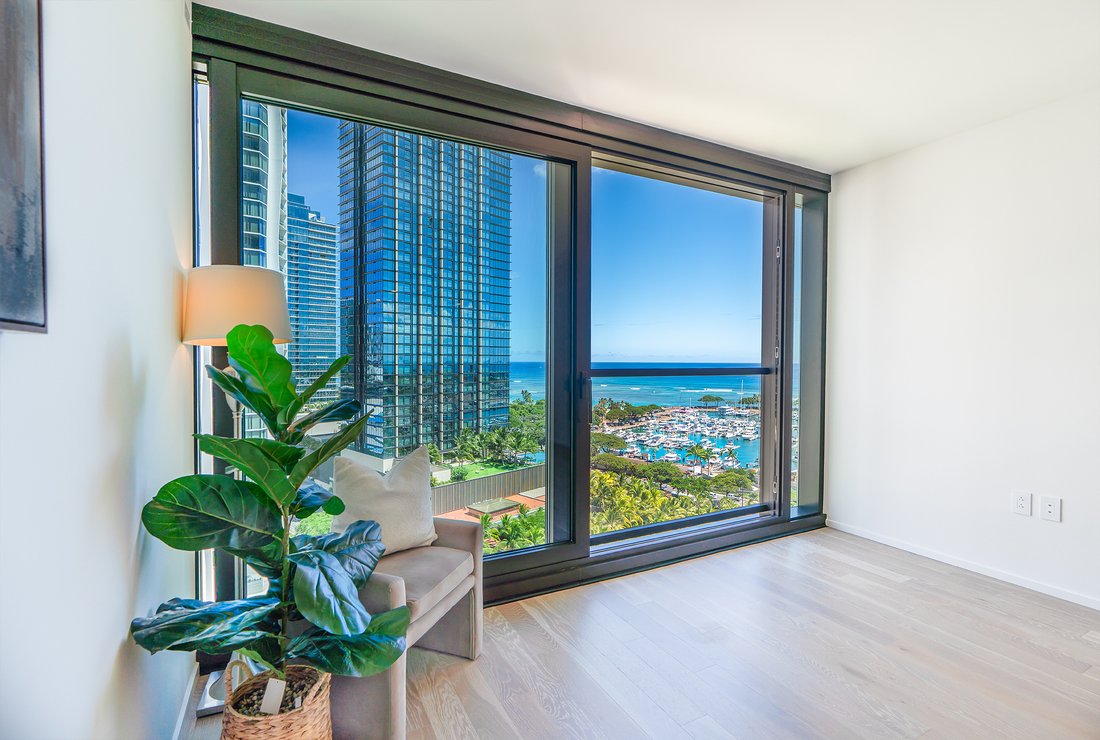 Condo in Honolulu, Hawaii, United States 2 - 18608070