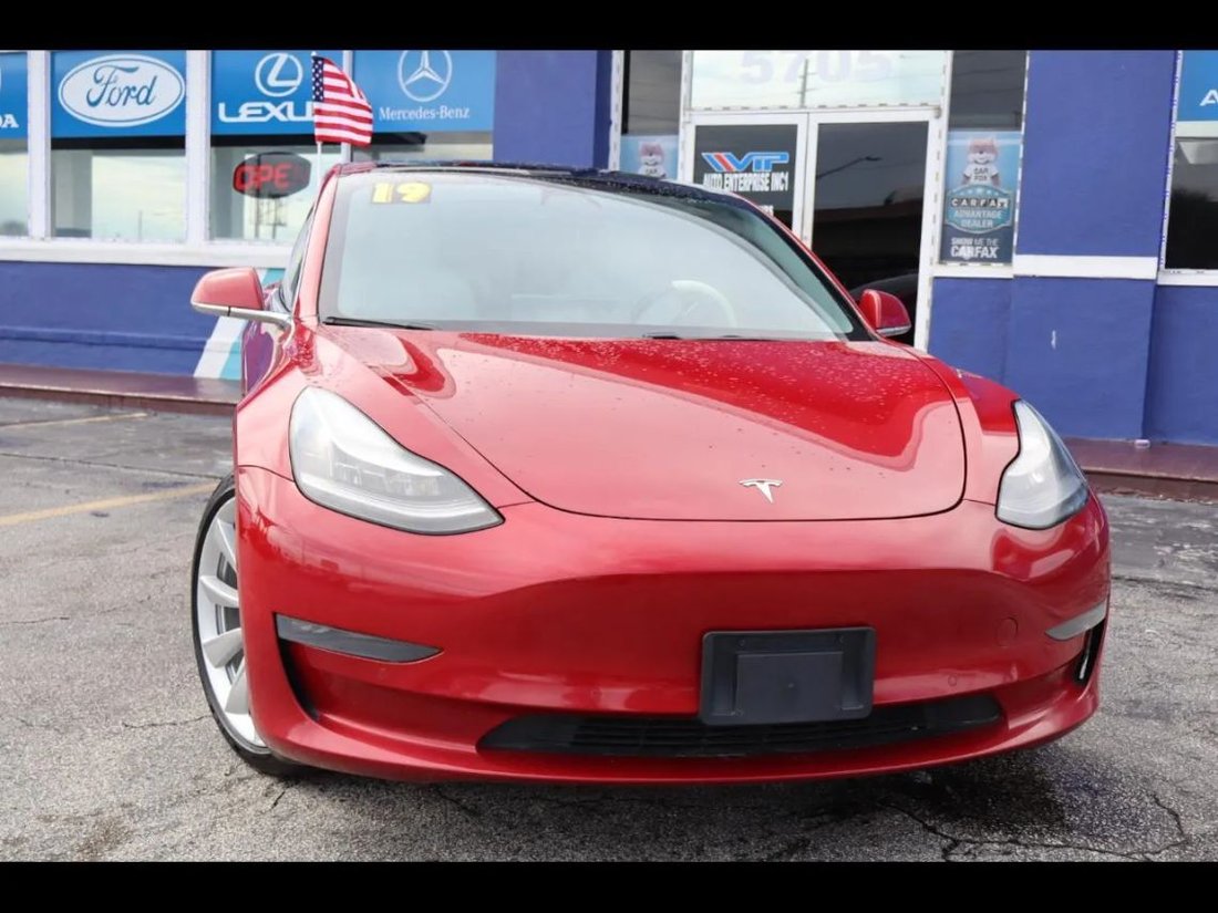Sedan in Orlando, FL, United States 2 - 18582521