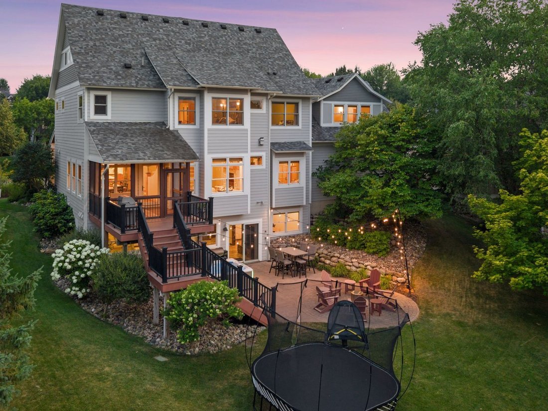 House in Woodbury, Minnesota, United States 1 - 18608087