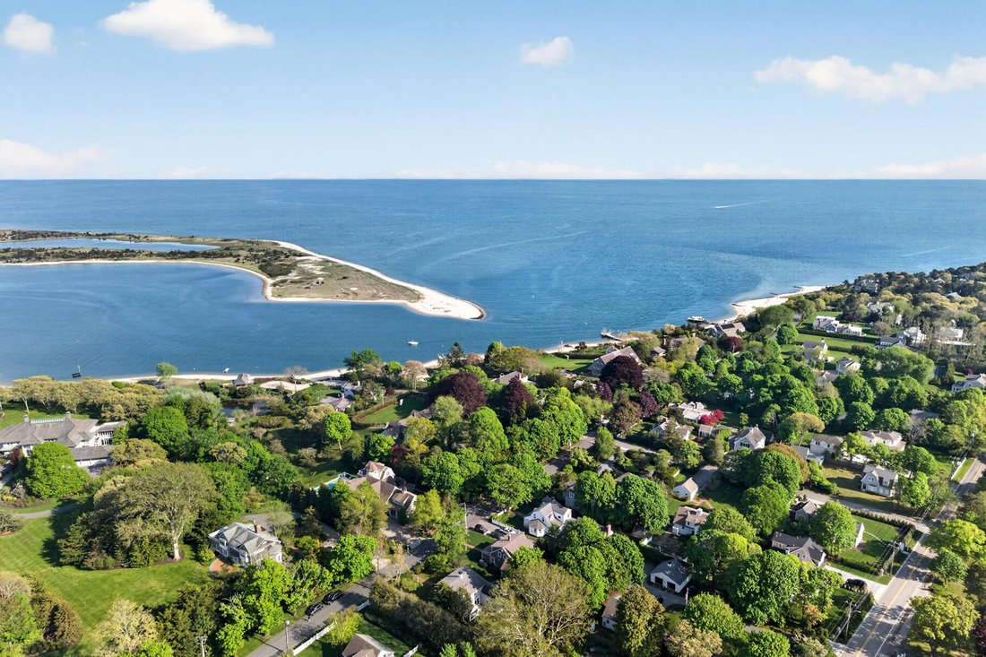 House in Barnstable, Massachusetts, United States 4 - 17966876