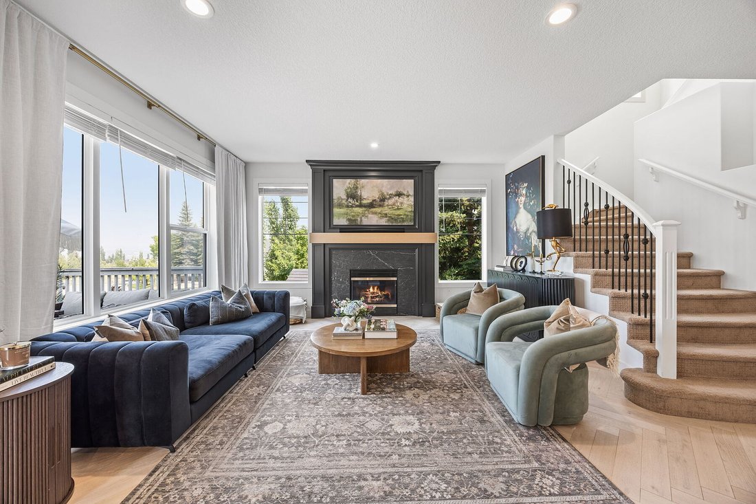 House in Calgary, Alberta, Canada 4 - 18608146