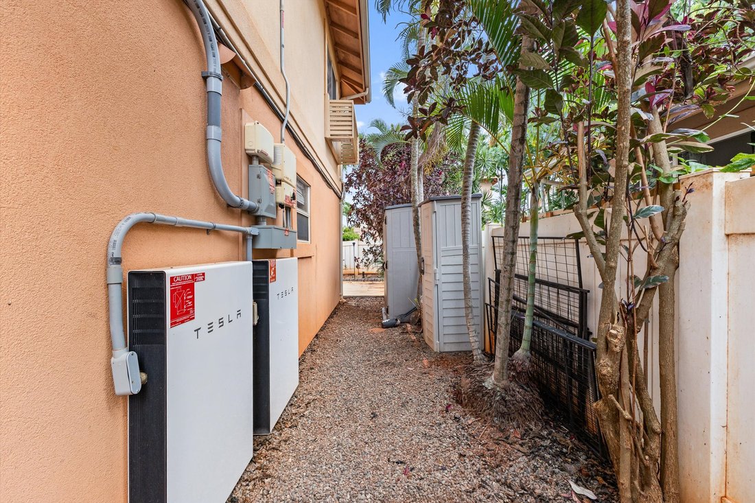 House in Waipahu, Hawaii, United States 1 - 18608049