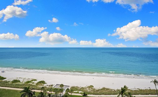 Condo in Naples, Florida, United States 1