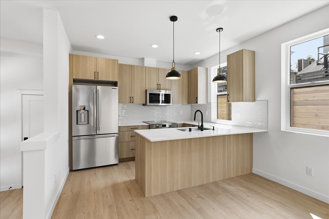 Condo in Seattle, Washington, United States 4 - 18607877