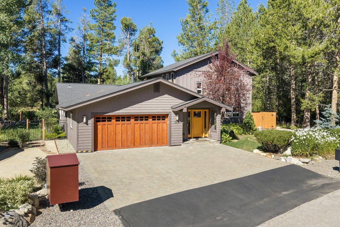 House in South Lake Tahoe, California, United States 1 - 18607763