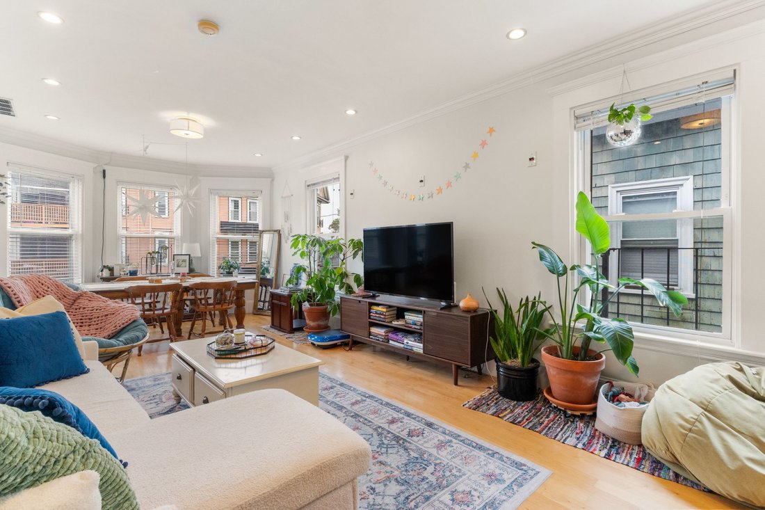 Condo in Boston, Massachusetts, United States 4 - 18607732