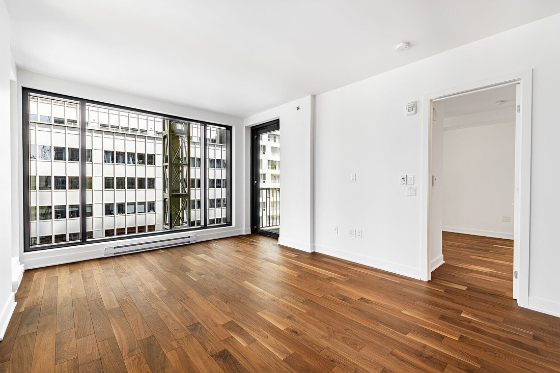 Condo in Montreal, Quebec, Canada 4 - 18607162