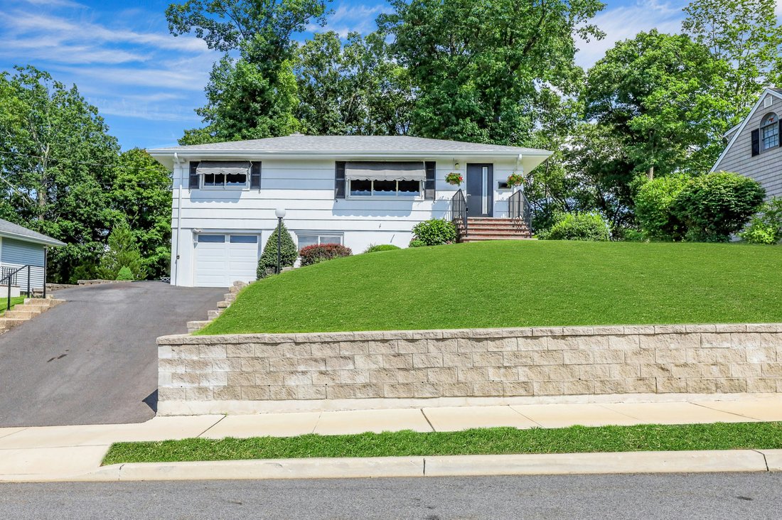 House in Bloomingdale, New Jersey, United States 1 - 18607268