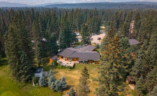 House in Redwood Meadows, Alberta, Canada 1