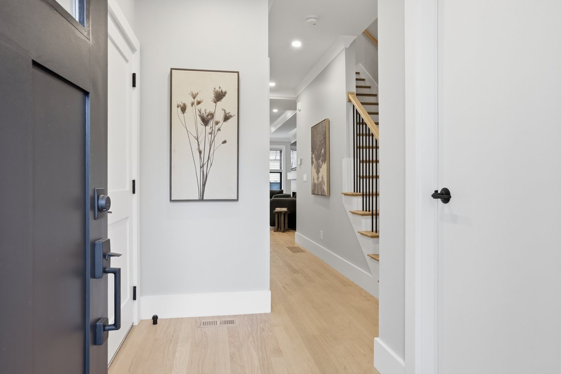Condo in Bedford, Massachusetts, United States 1 - 18607253