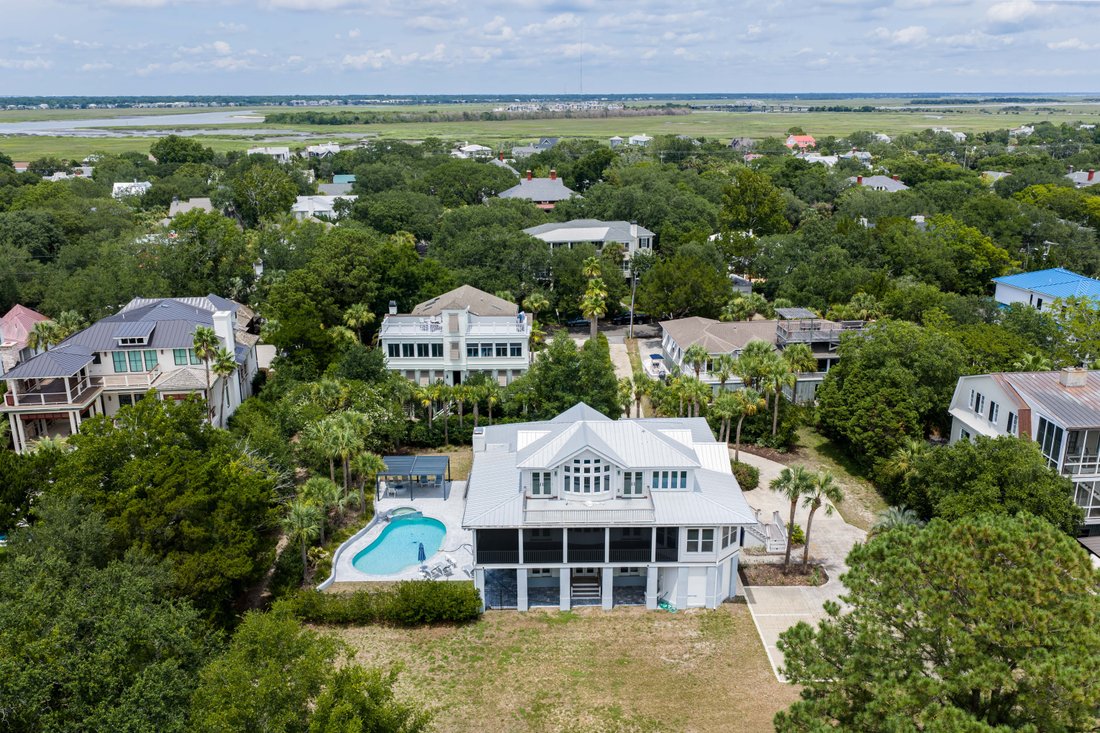House in Sullivan's Island, South Carolina, United States 1 - 18607986