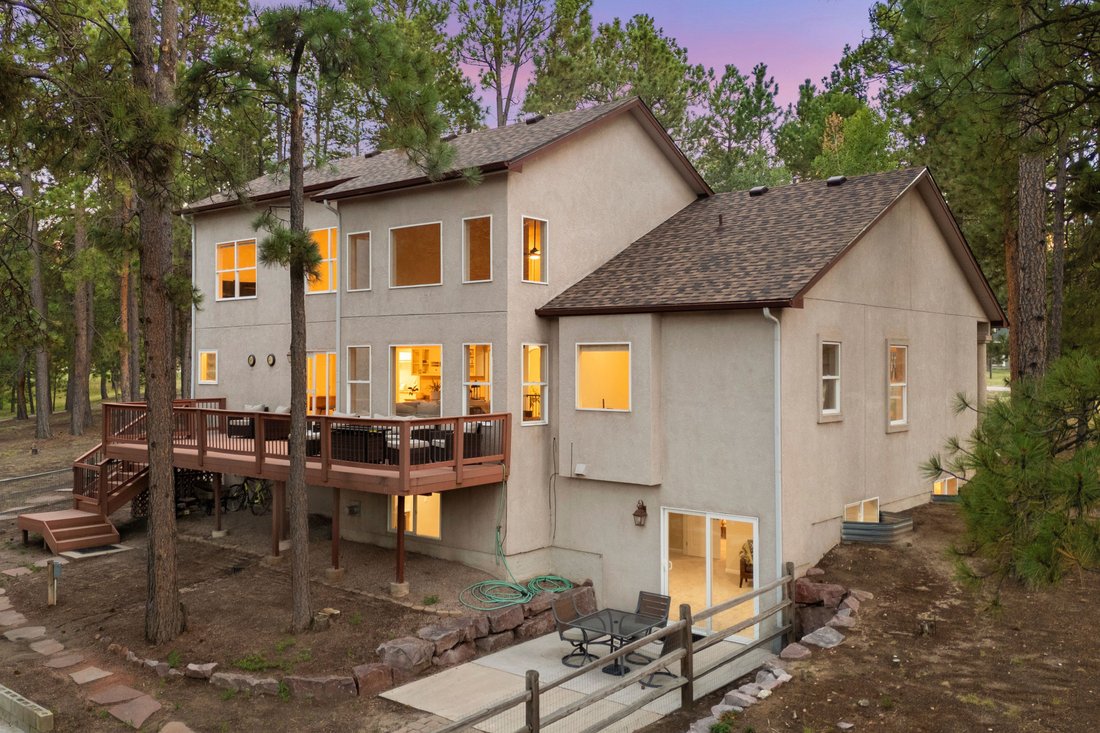 House in Colorado Springs, Colorado, United States 4 - 18607799