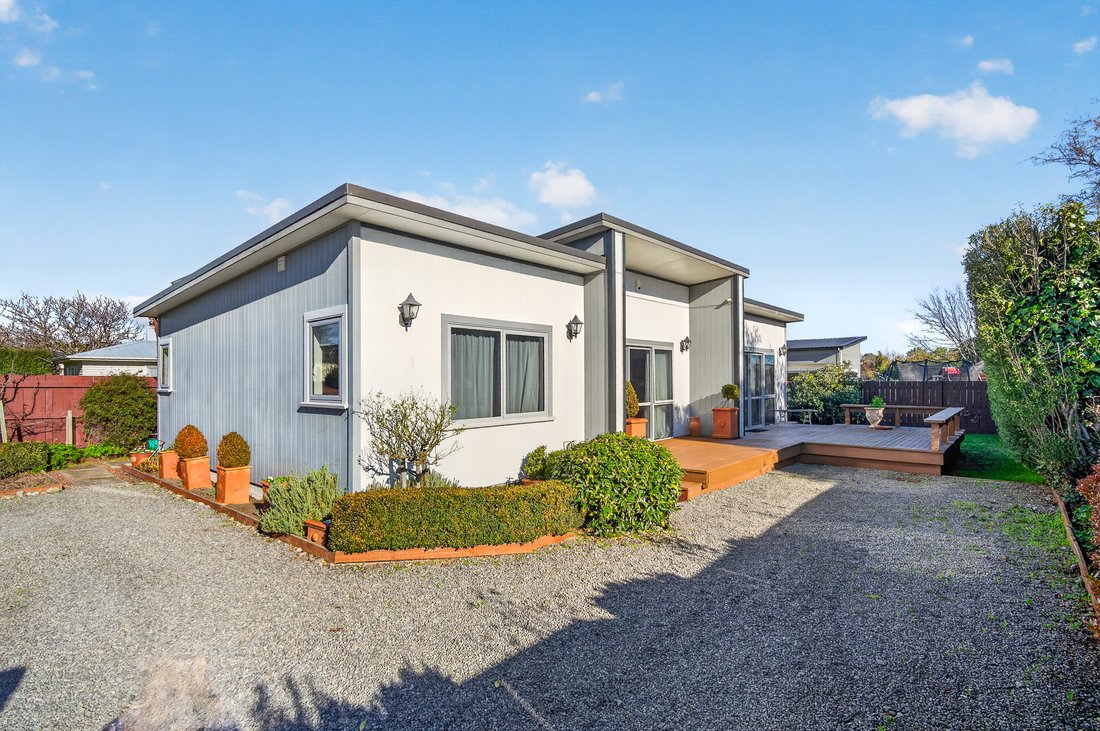 House in Dyerville, Wellington, New Zealand 1 - 18608263