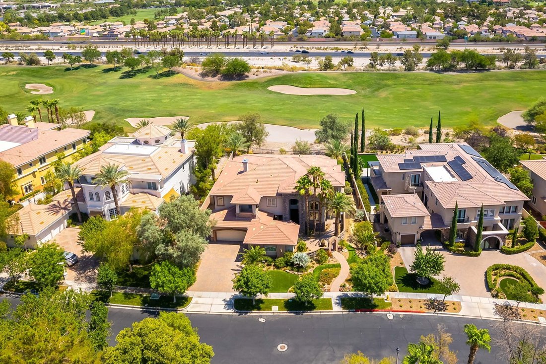 House in Las Vegas, Nevada, United States 1 - 17685443