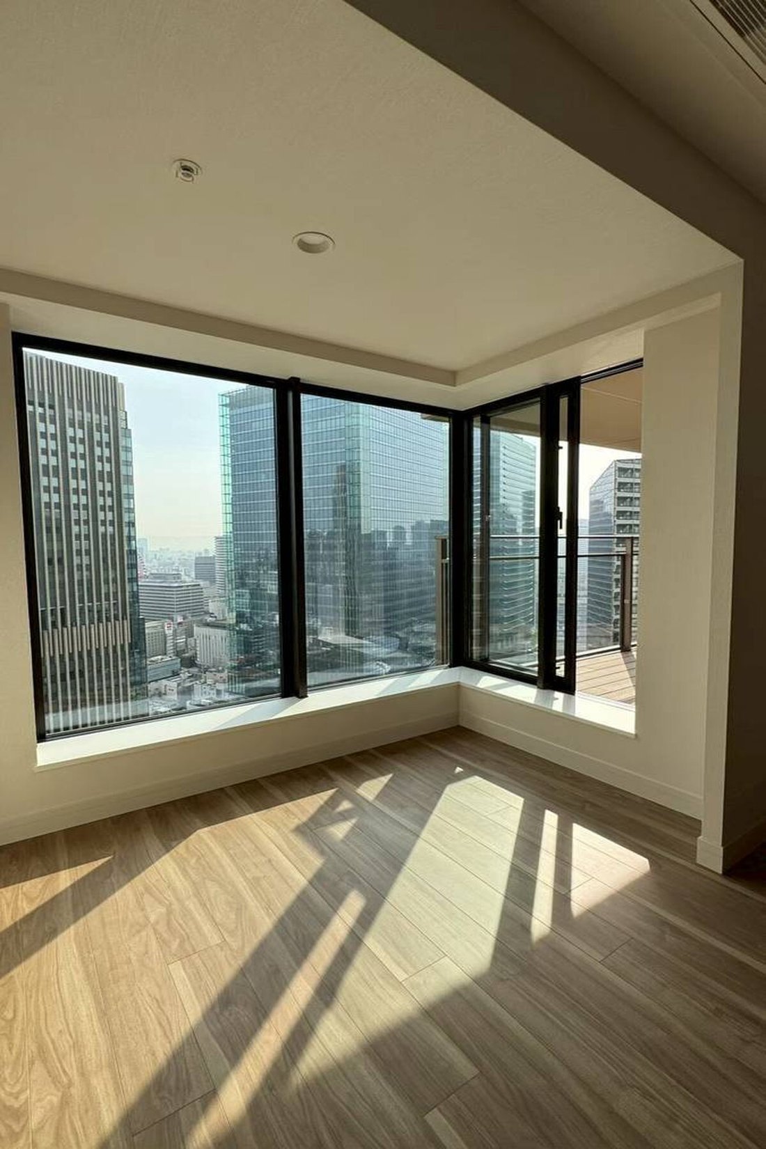 Condo in Osaka, Osaka, Japan 2 - 18607446