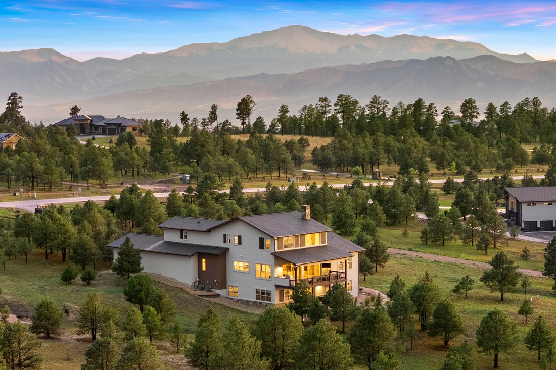 House in Colorado Springs, Colorado, United States 2 - 18607653