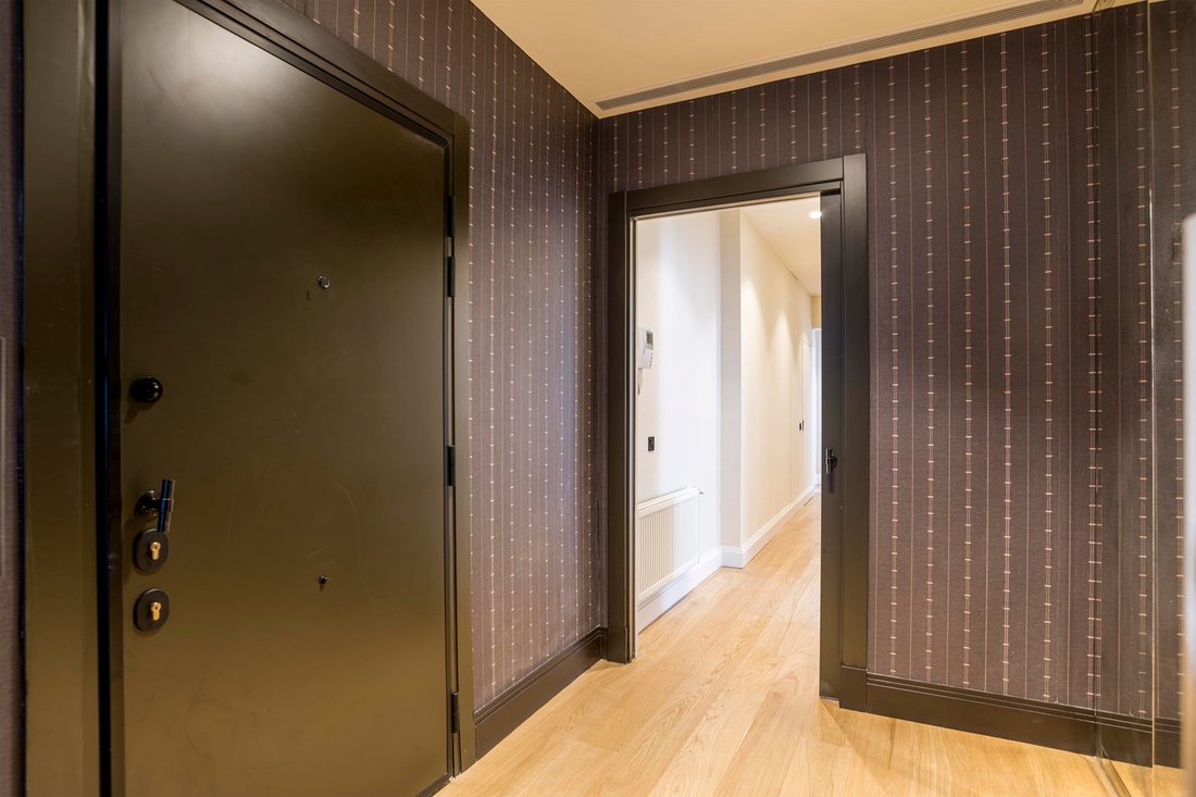 Apartment in Barrio Salamanca, Madrid, Spain 4 - 18608277