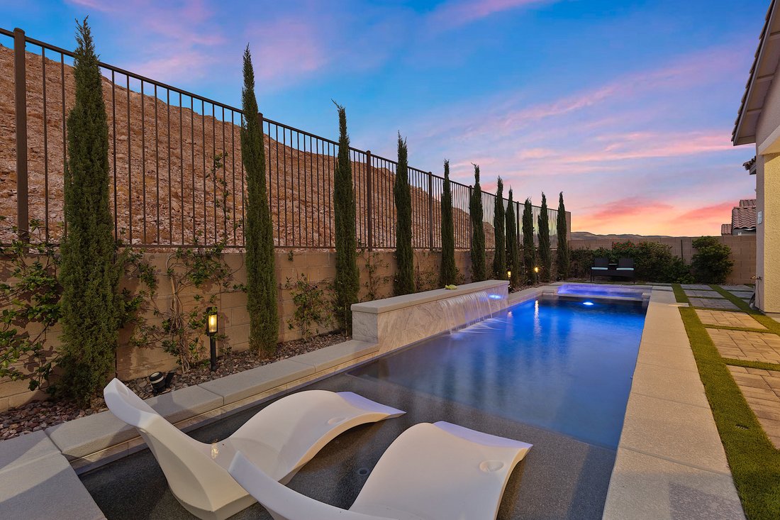 House in Las Vegas, Nevada, United States 1 - 18608130