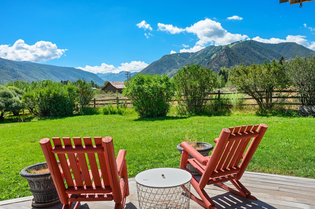Apartment in Aspen, Colorado, United States 4 - 16336226