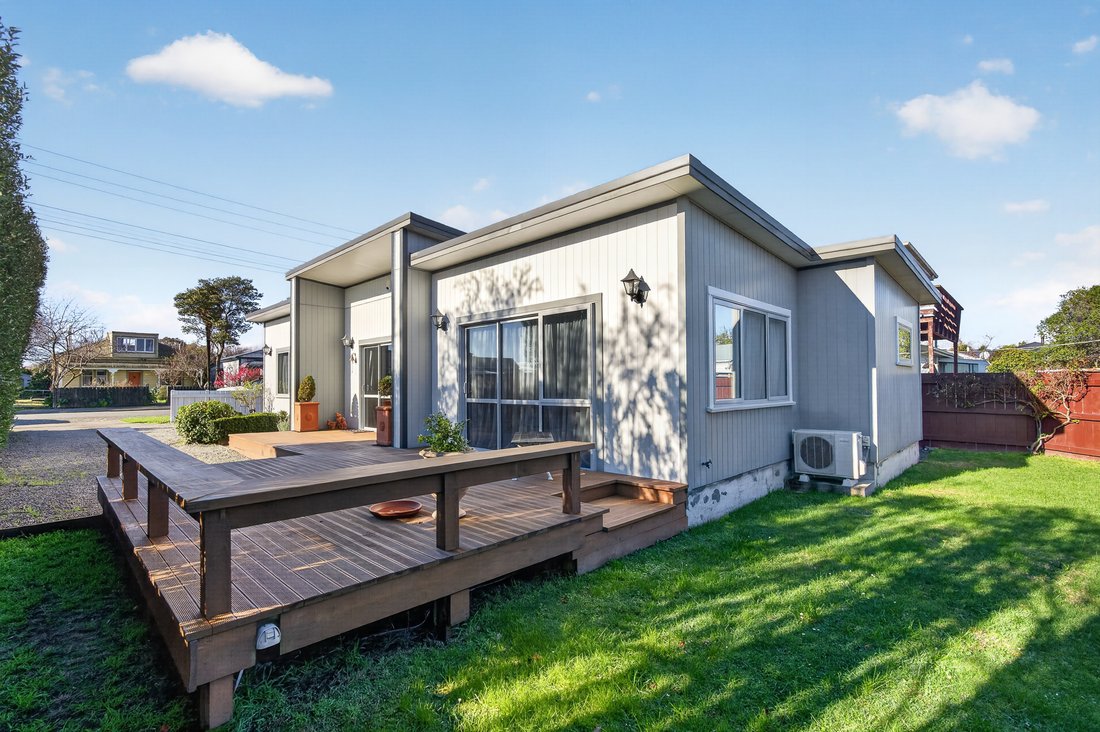 House in Dyerville, Wellington, New Zealand 2 - 18608263