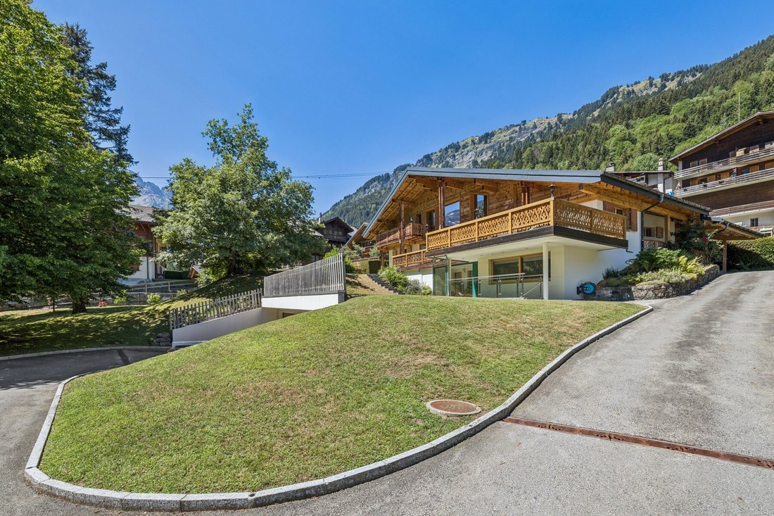 House in Champéry, Valais, Switzerland 1 - 17956402