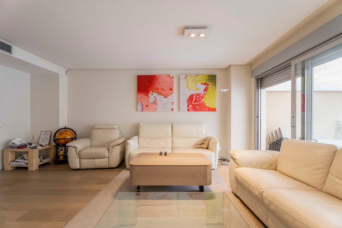 House in Pozuelo de Alarcon, Comunidad de Madrid, Spain 1 - 18608324