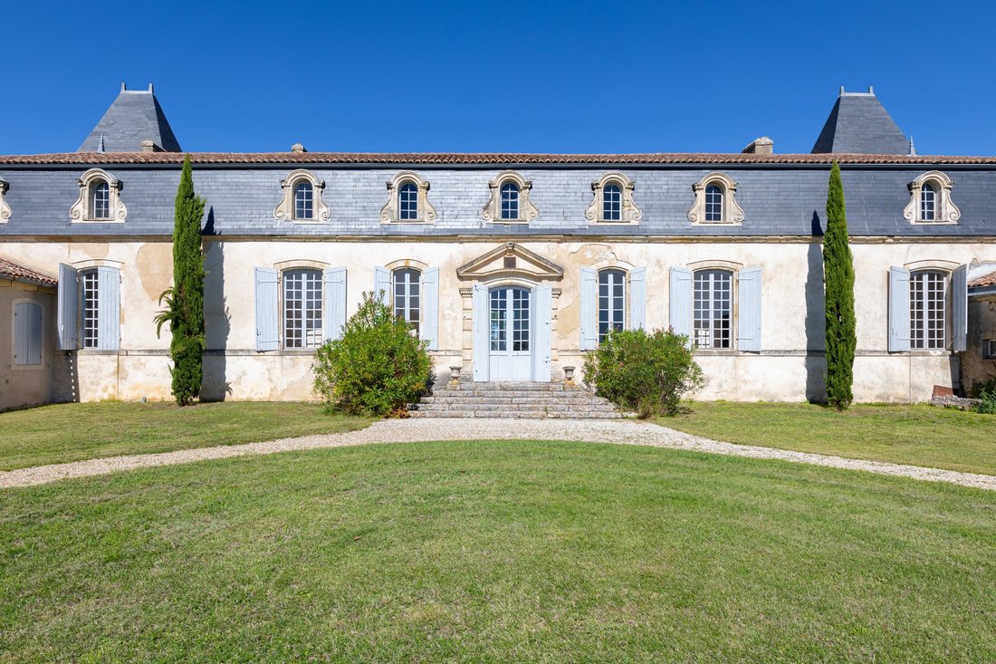 House in Hôtel de Ville-Quinconce-Saint Seurin-Fondaudège, Bordeaux, France 1 - 18607231