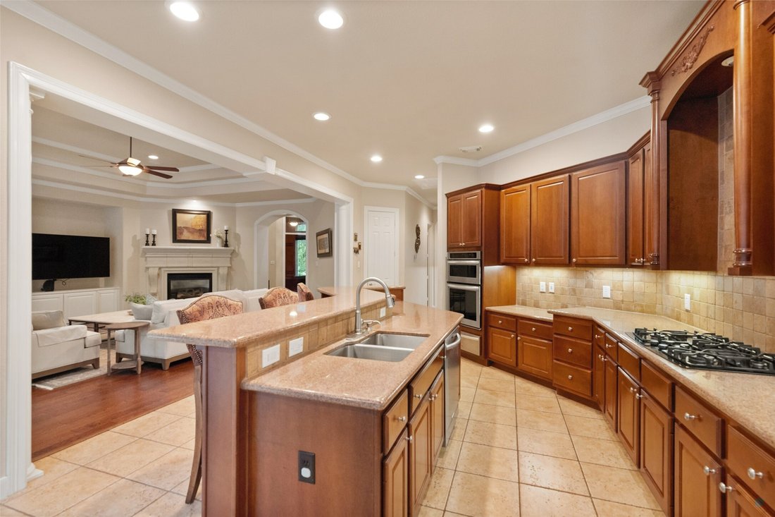 House in Houston, Texas, United States 5 - 18608085