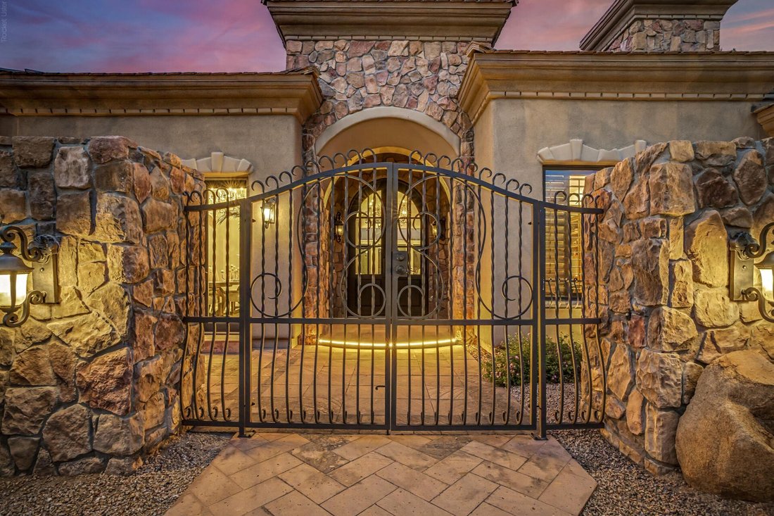 Scottsdale, Arizona, United States 3 - 18608627