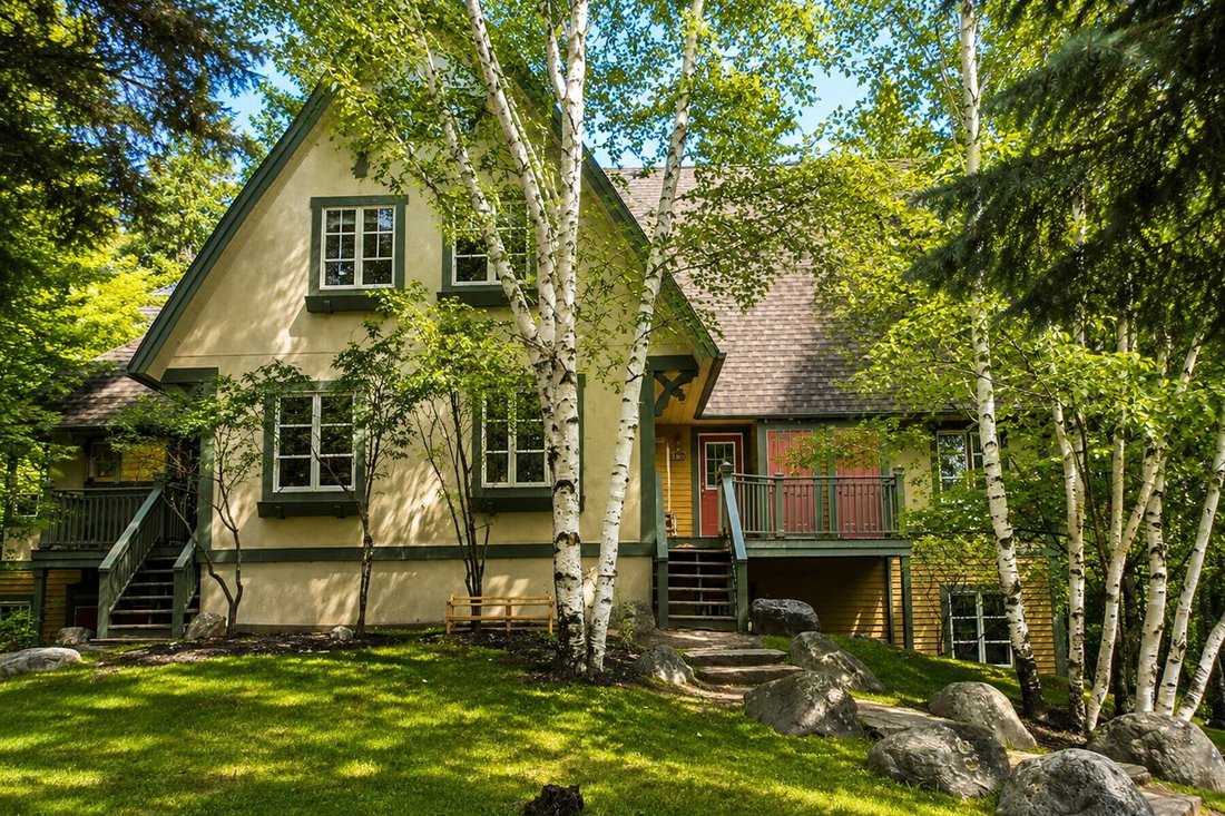Condo in Mont-Tremblant, Quebec, Canada 3 - 18608580
