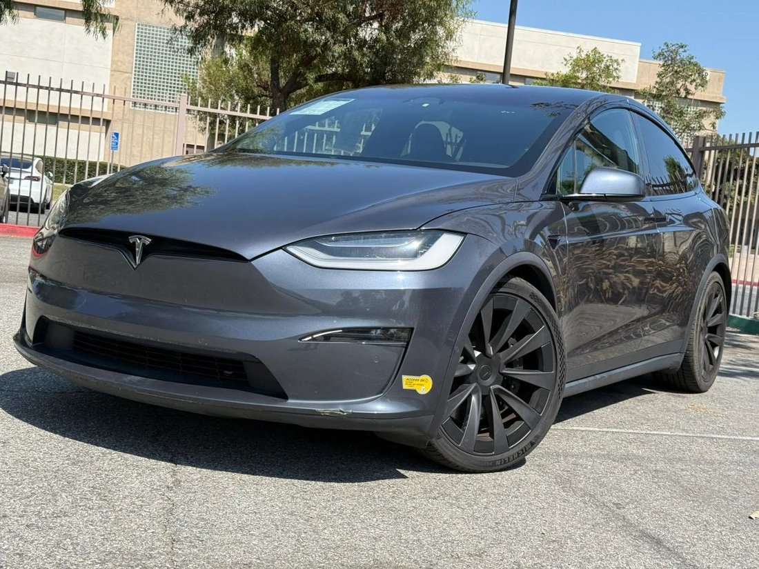 Suv in El Monte, CA, United States 2 - 18608526