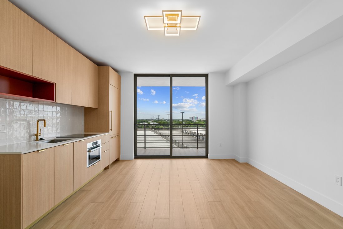 Condo in Miami, Florida, United States 1 - 18608593