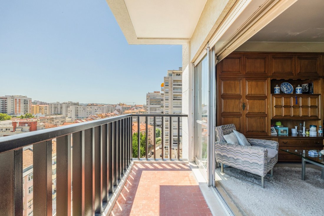 Apartment in Arroios, Lisbon, Portugal 2 - 18608572