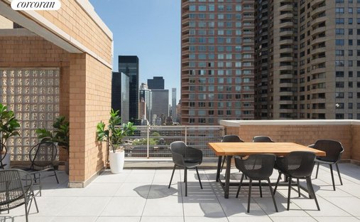 Condo in New York, New York, United States 1
