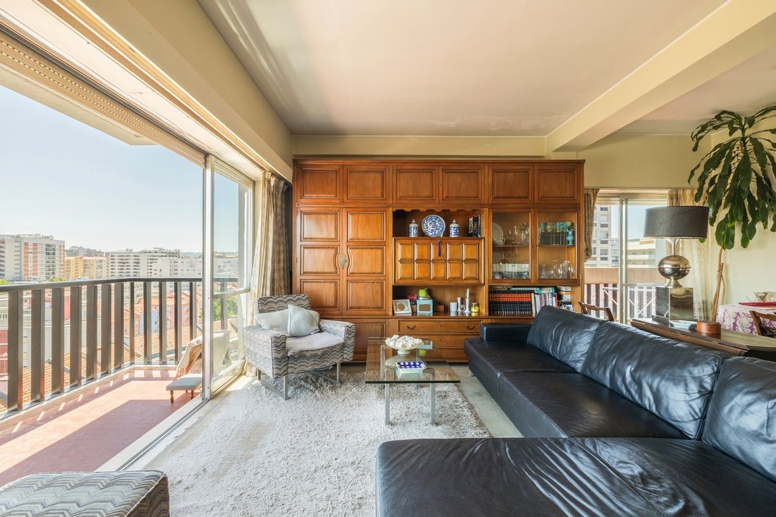 Apartment in Arroios, Lisbon, Portugal 1 - 18608572