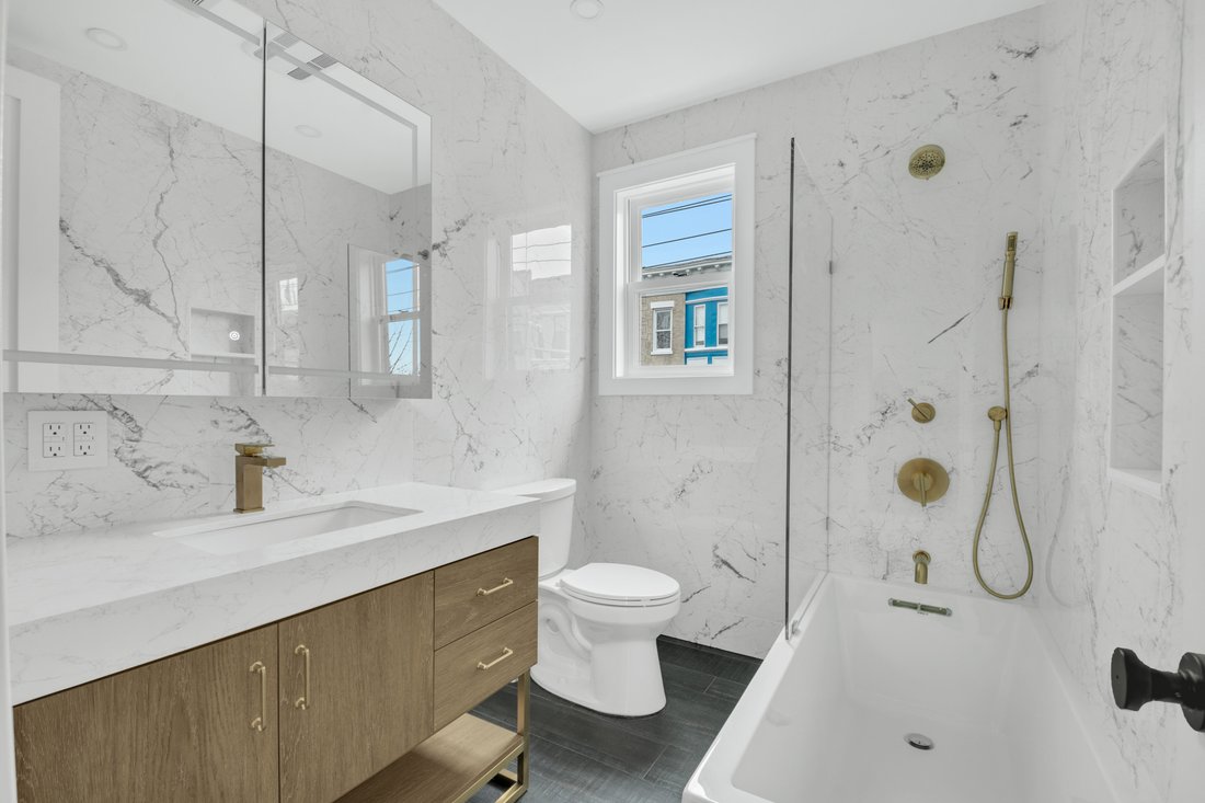 Townhouse in New York, New York, United States 5 - 18608559