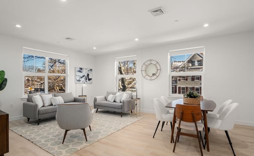 Condo in Newton, Massachusetts, United States 1