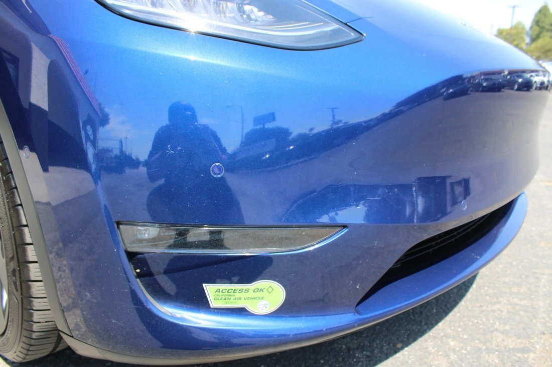 Suv in Fontana, CA, United States 5 - 18608501