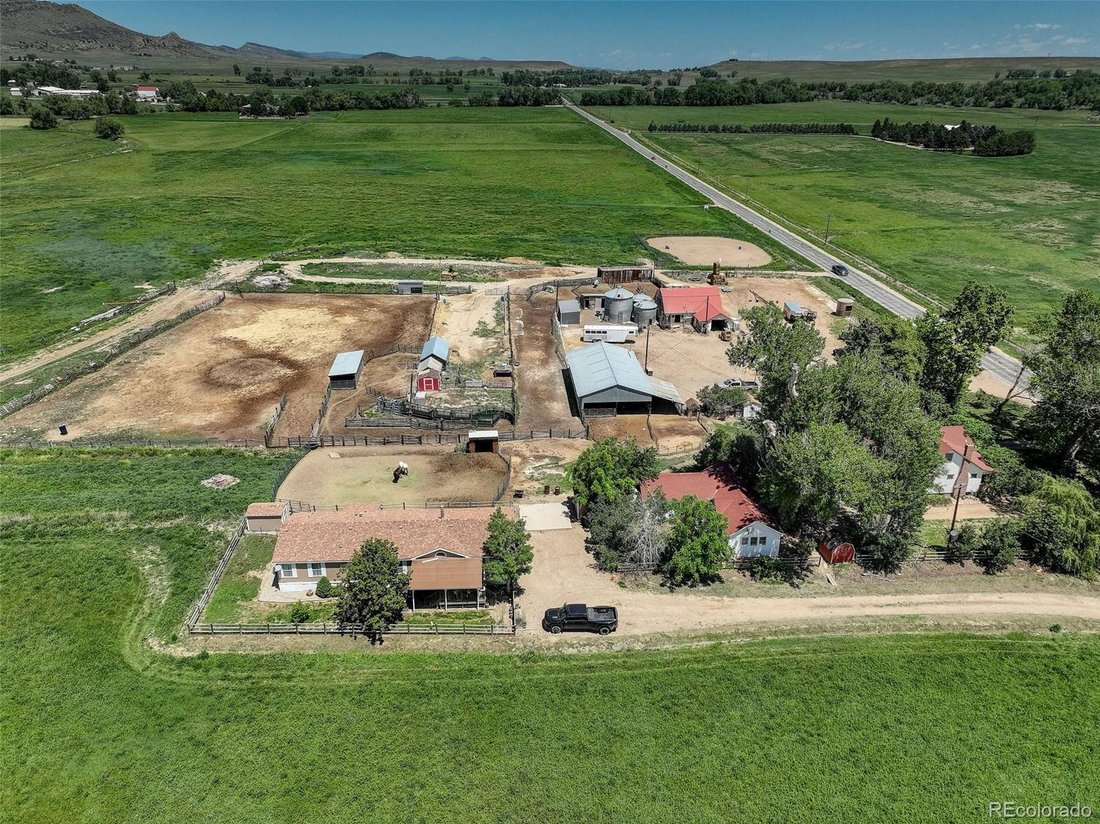 Farm Ranch in Longmont, Colorado, United States 1 - 16875236
