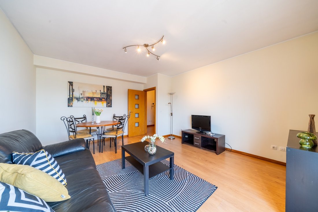 Apartment in Cedofeita, Santo Ildefonso, Se, Miragaia, Sao Nicolau e Vitoria, Porto District, Portugal 1 - 18608578