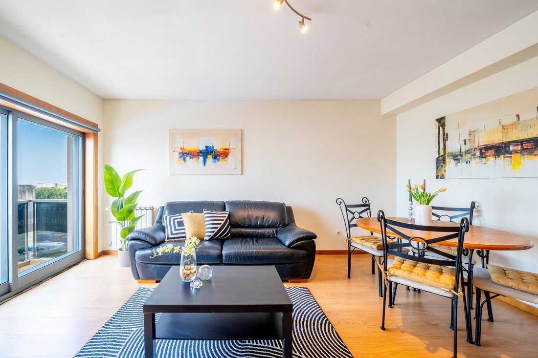 Apartment in Cedofeita, Santo Ildefonso, Se, Miragaia, Sao Nicolau e Vitoria, Porto District, Portugal 4 - 18608578
