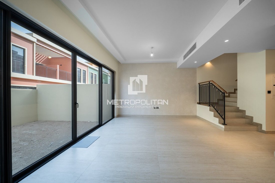 Townhouse in Al Hebiah 5, Al Hebiah, Dubai 1 - 18130380