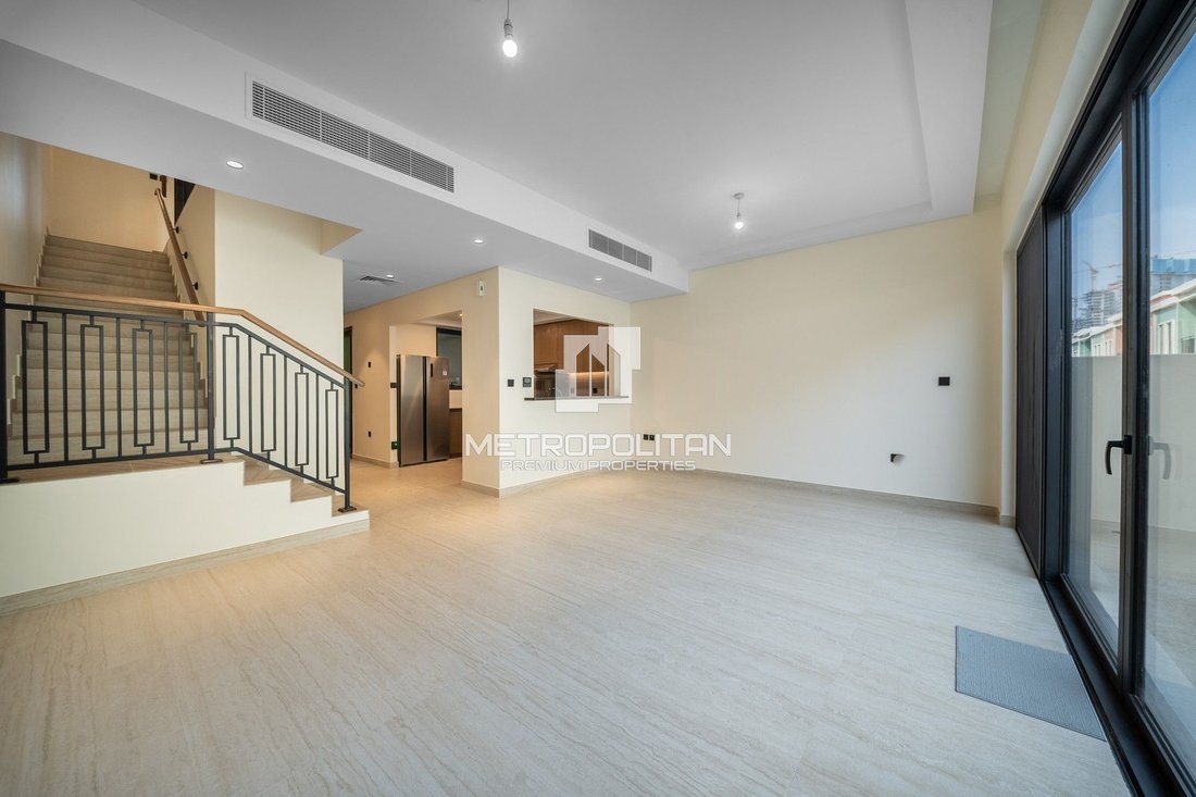 Townhouse in Al Hebiah 5, Al Hebiah, Dubai 2 - 18130380