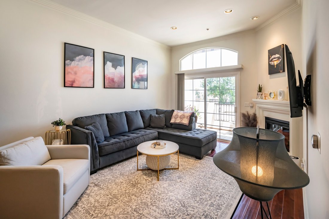 Condo in Los Angeles, California, United States 1 - 18608591
