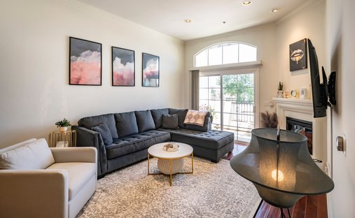 Condo in Los Angeles, California, United States 1